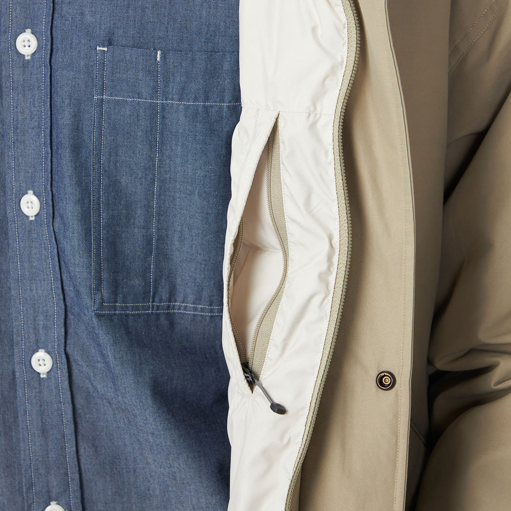 Double Peak Field Down Coat (Available from Oct 7)