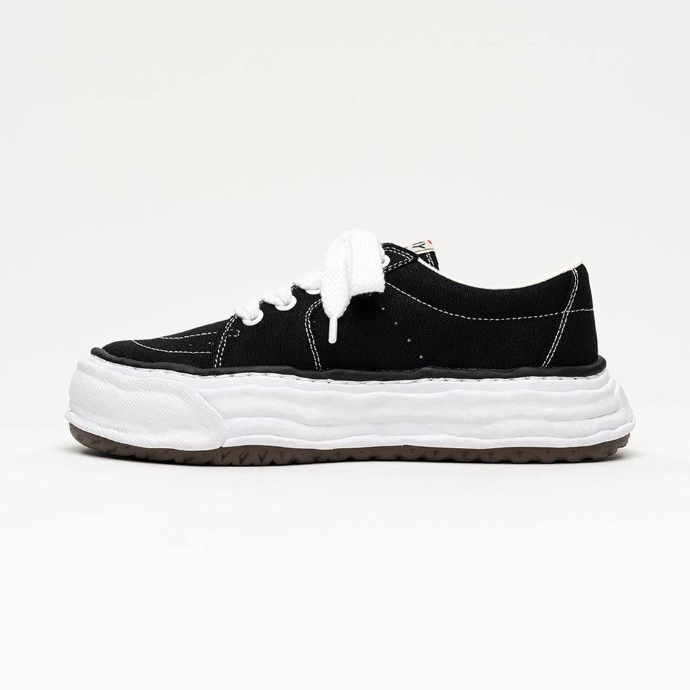 (ERIC) OG Sole Canvas Low-top Sneaker BLACK