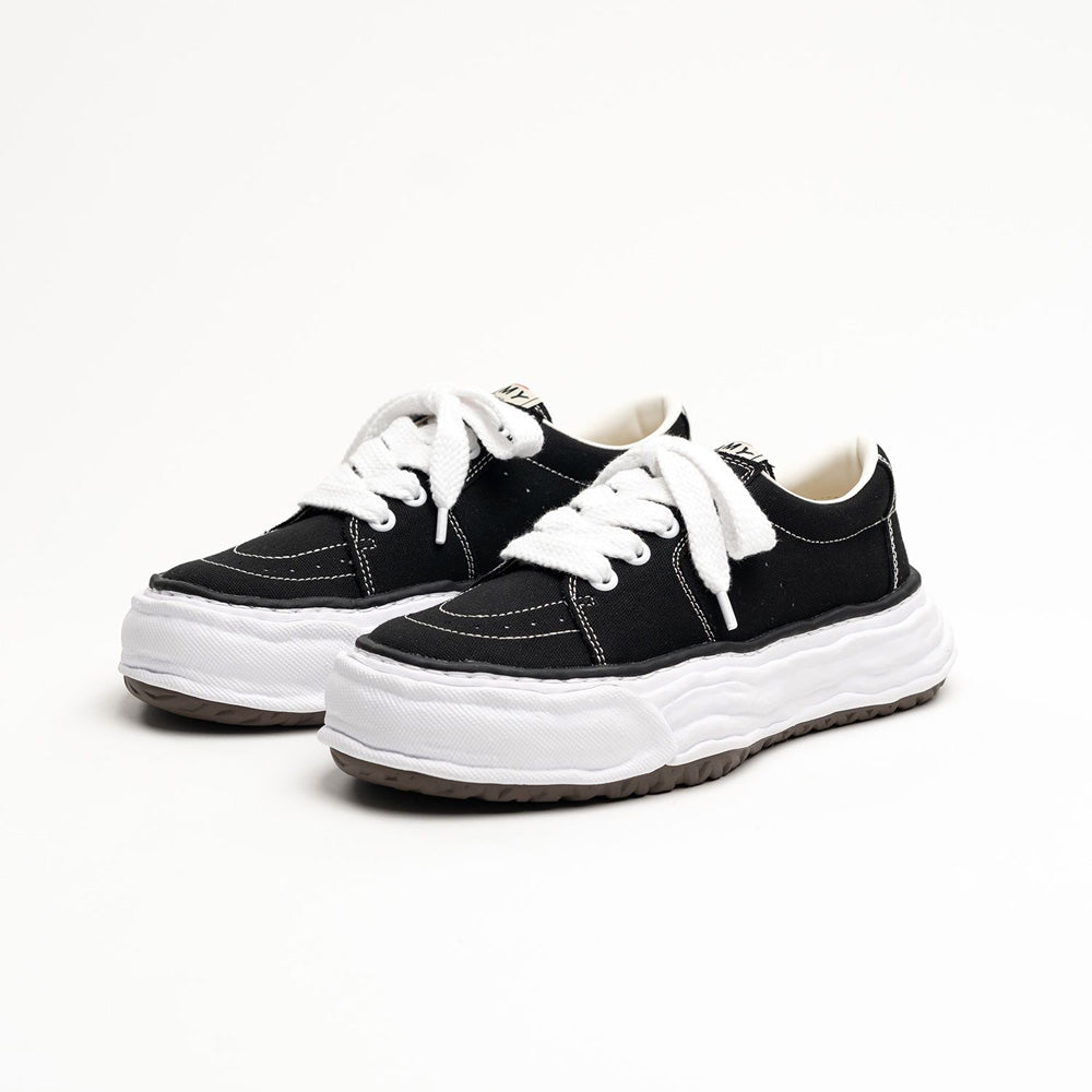 (ERIC) OG Sole Canvas Low-top Sneaker BLACK