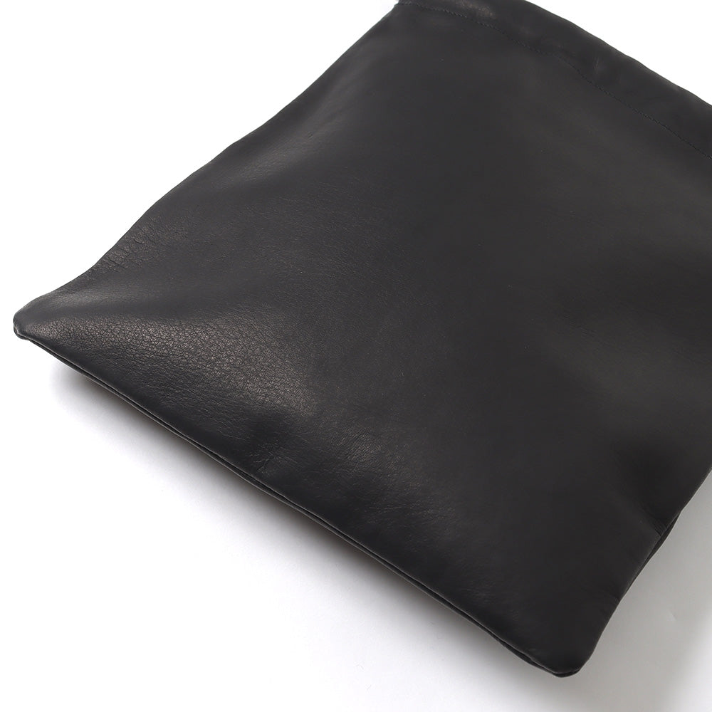 LEATHER SQUARE STRING POUCH