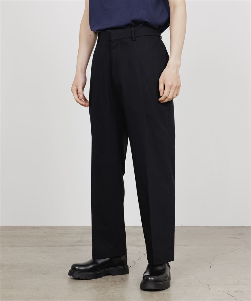 MARKAWARE(マーカウェア) - FLAT TAPERED TROUSERS ORGANIC COTTON