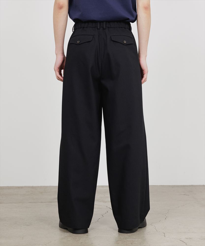 MARKAWARE(マーカウェア) - TRIPLE PLEATED WIDE TROUSERS ORGANIC