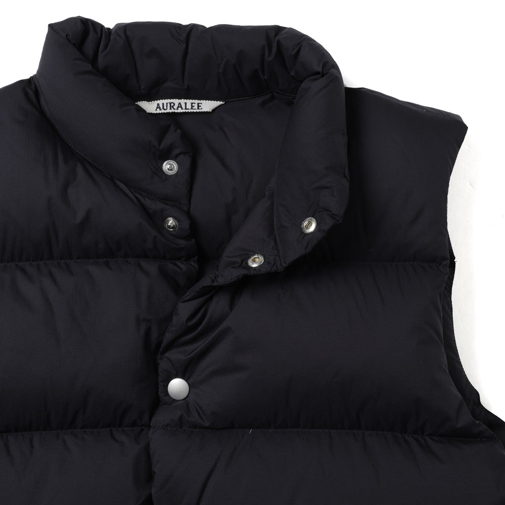 SUPER LIGHT NYLON RIPSTOP DOWN VEST