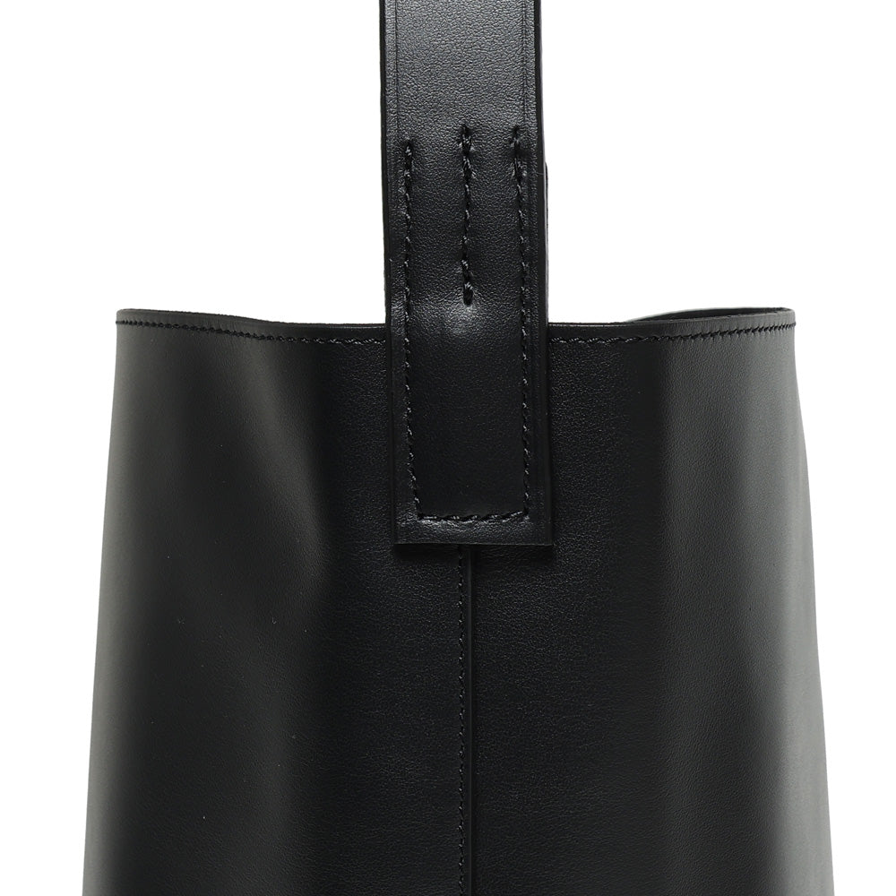 LEATHER SHOULDER BAG-S MADE BY AETA