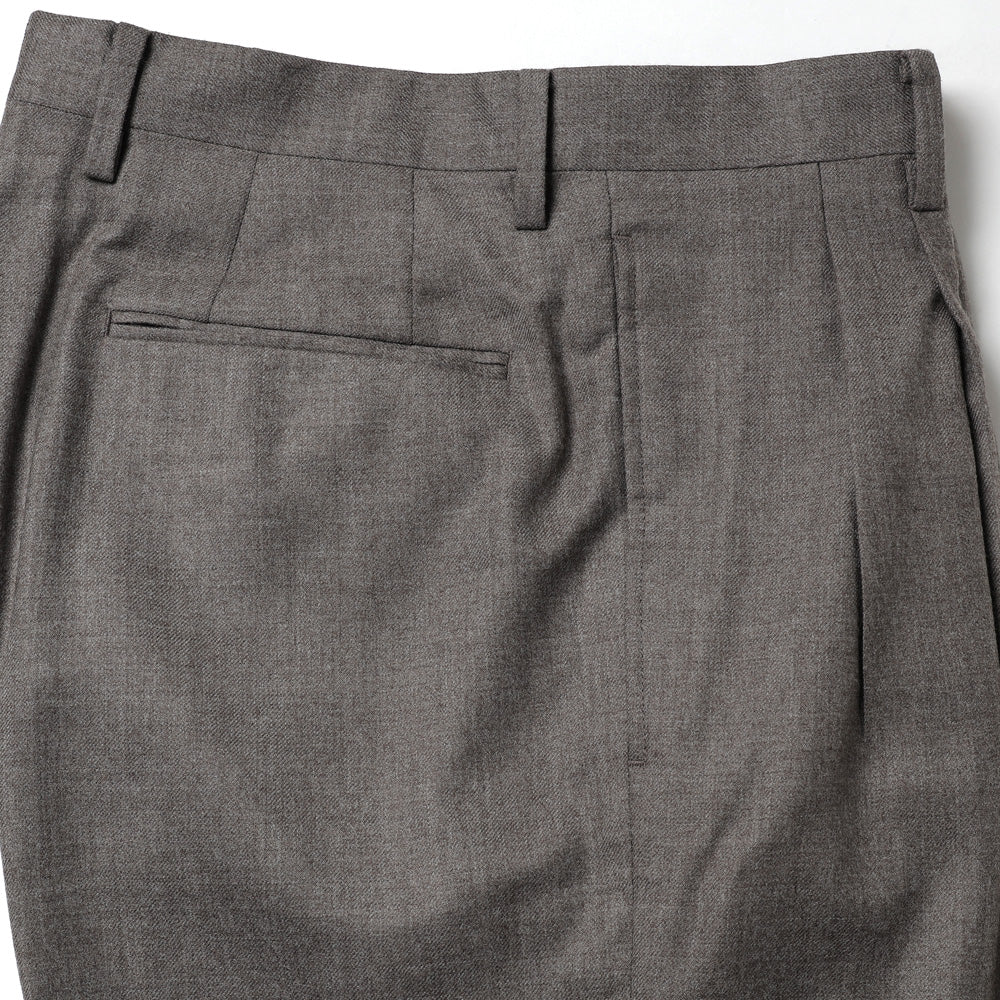 AURALEE) SUPRE LIGHT WOOL TWO-TUCK SLACKS (A26AP03OS) | AURALEE