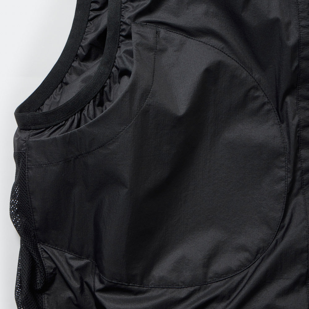 TECH REVERSIBLE WIND SHIELD VEST