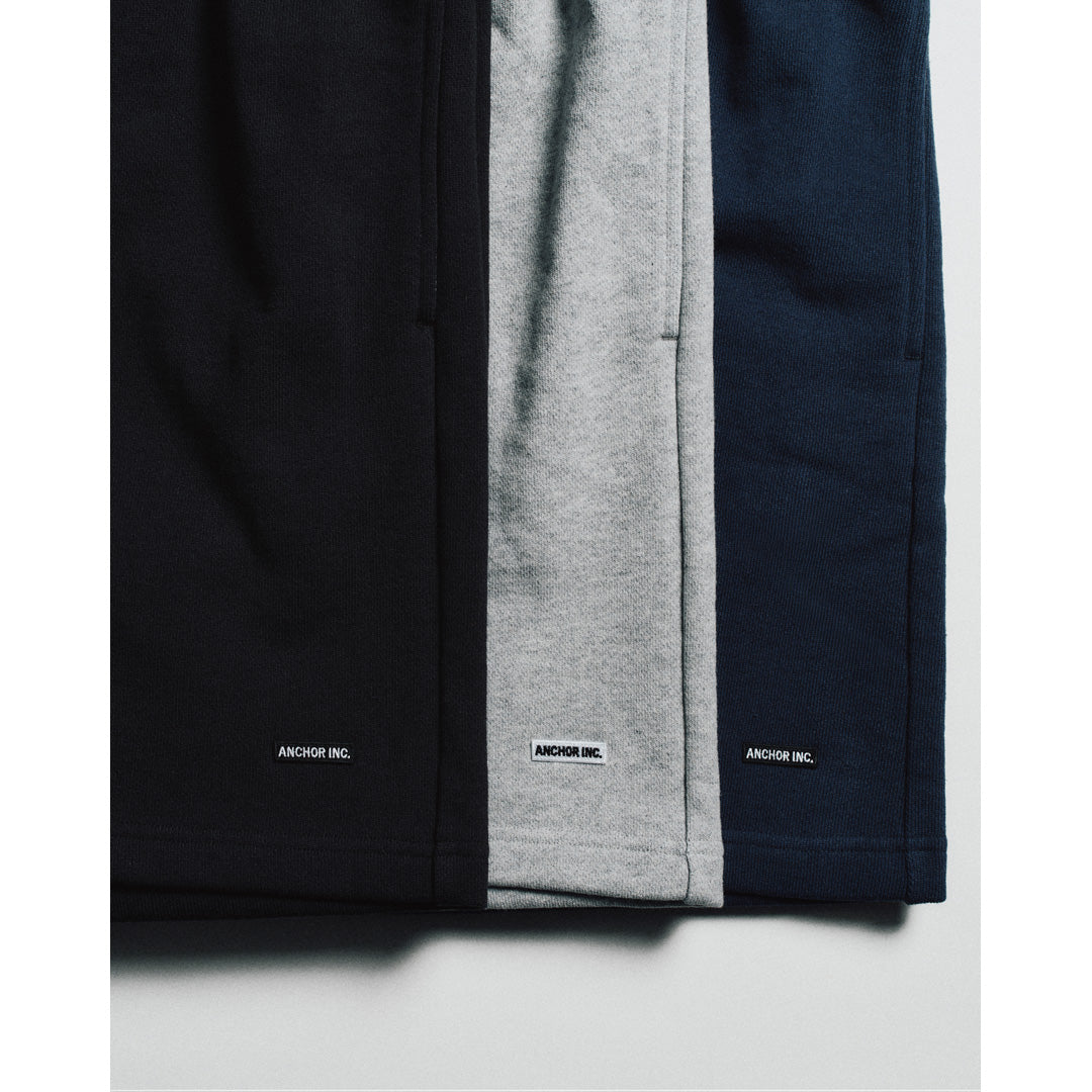 BOLD LOGO PATCHED SWEAT SHORTS