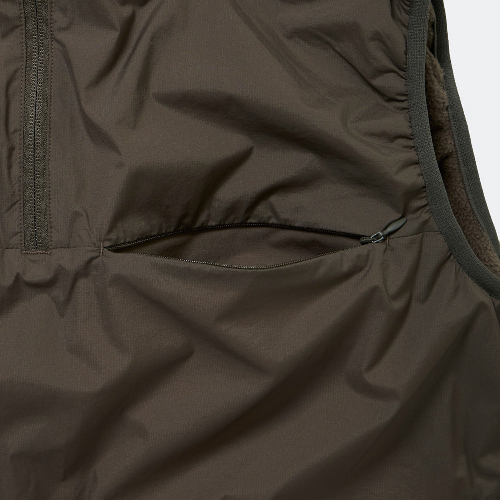 TECH REVERSIBLE PULLOVER PUFF VEST