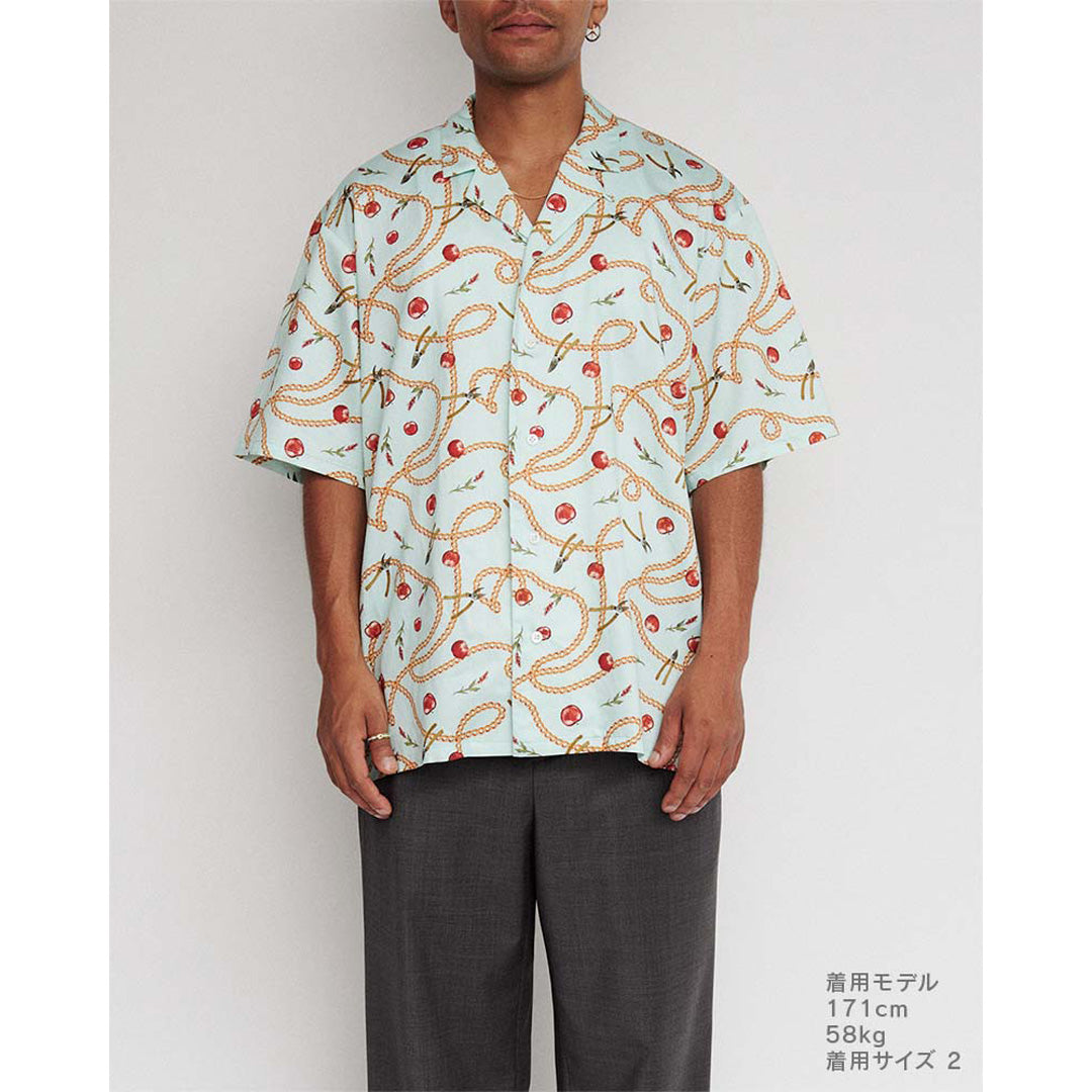 Open-collar S/S shirt (apple&chain)