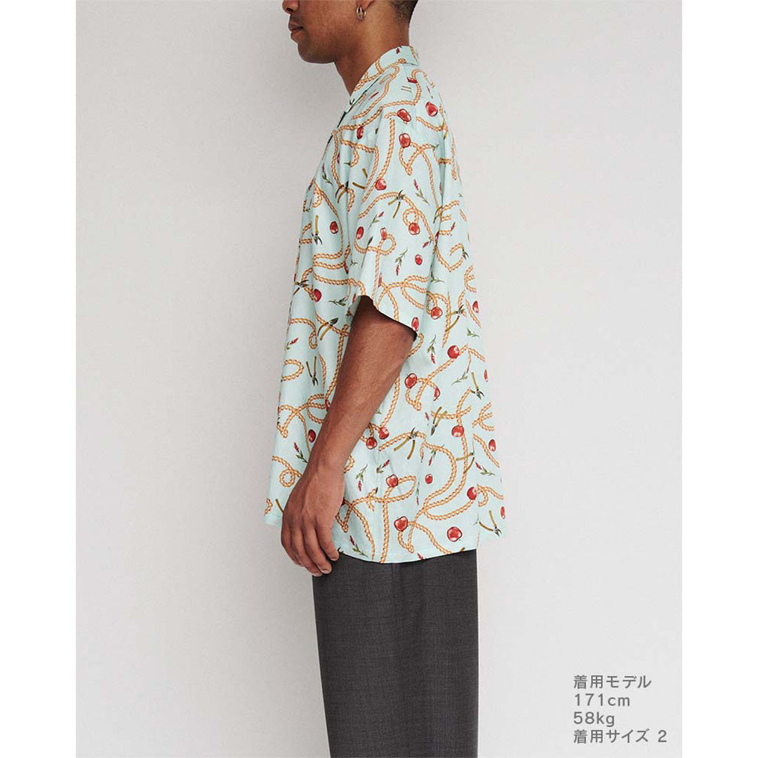 Open-collar S/S shirt (apple&chain)
