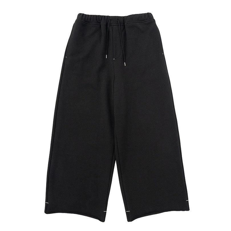 Wide sweat pants