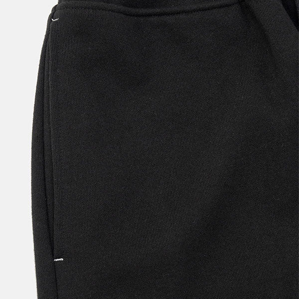 Wide sweat pants