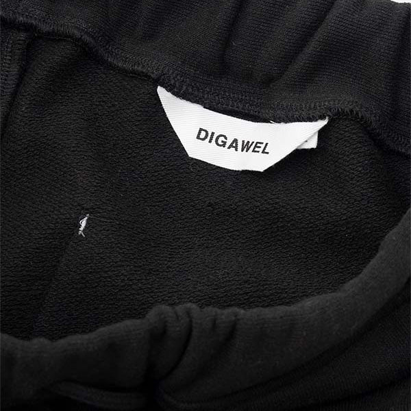 Wide sweat pants