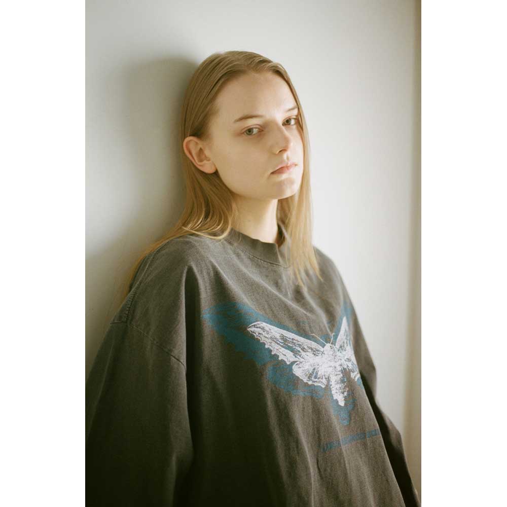 PIGMENT DROPSHOULDER T-SHIRT(MOTH)