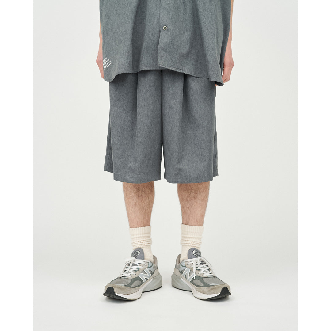 COOLFIBER TWO TUCK EASY SHORTS