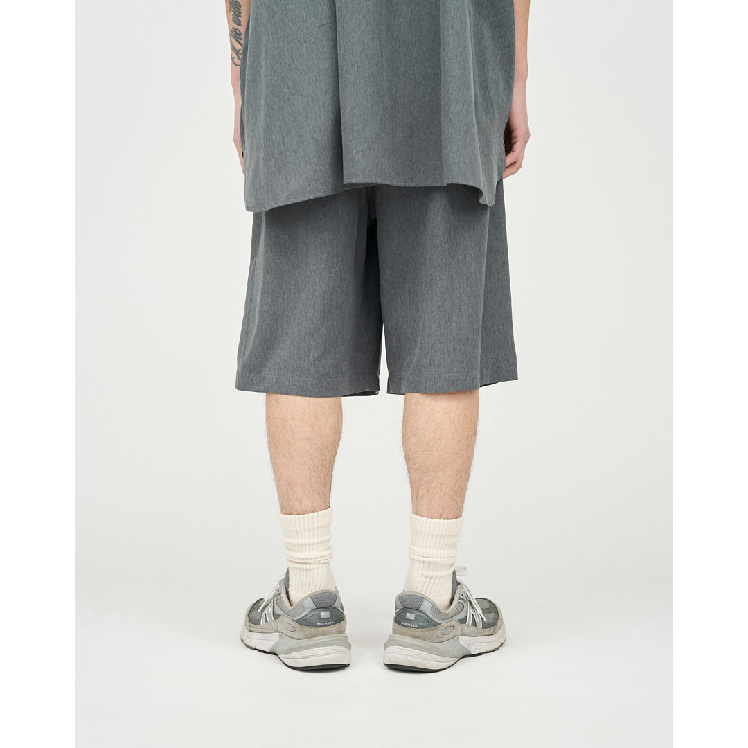 COOLFIBER TWO TUCK EASY SHORTS