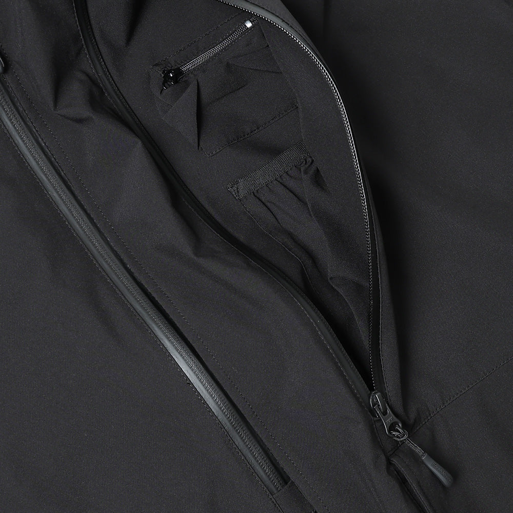 WATERPROOF TACTICAL SHELL