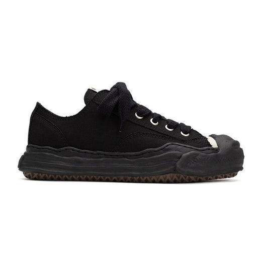 (HANK) OG Sole Canvas Low-top Sneaker BLACKxBLACK