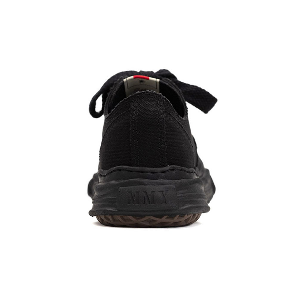 (HANK) OG Sole Canvas Low-top Sneaker BLACKxBLACK