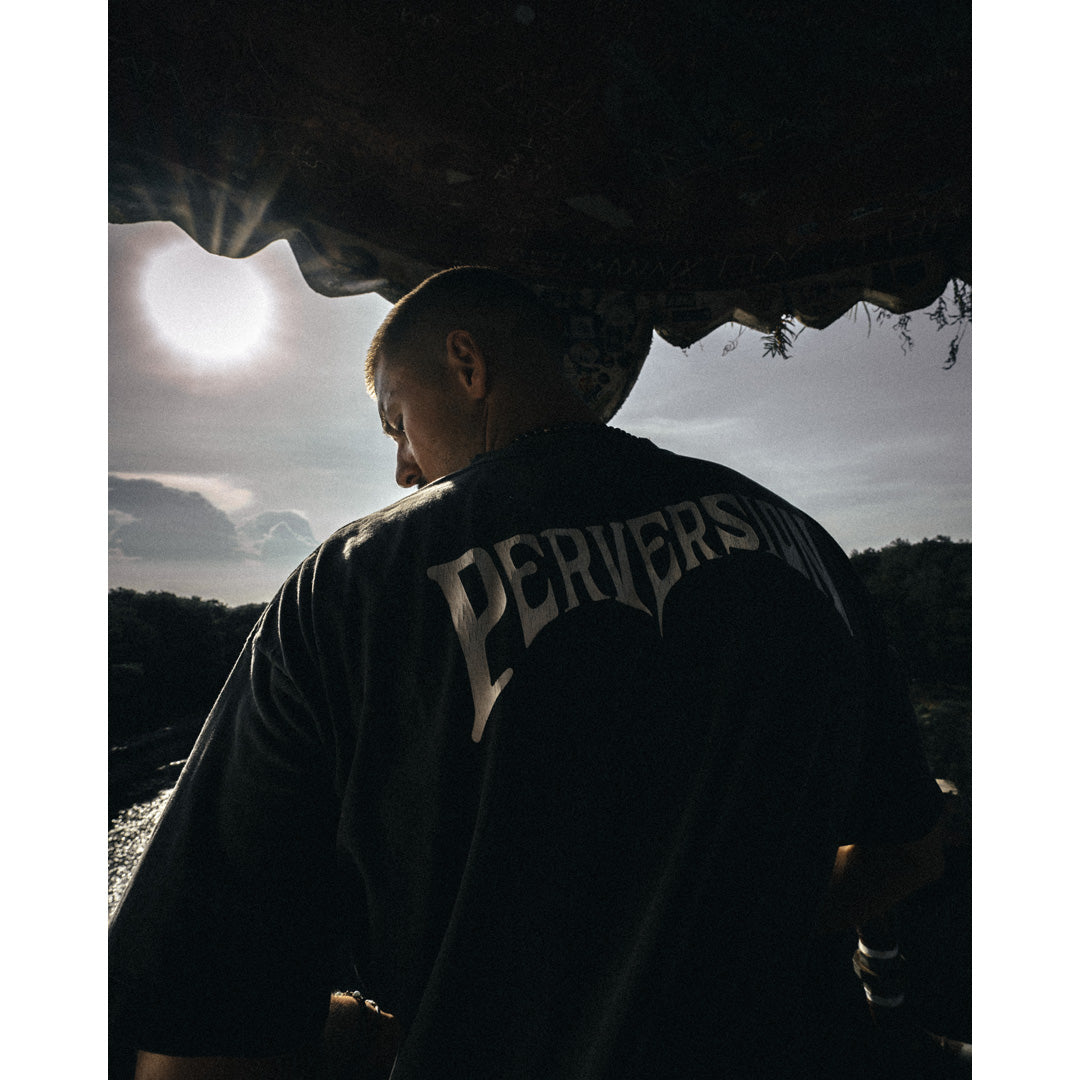 SAINT Mxxxxxx × Kosuke Kawamura SS TEE PERVERSION