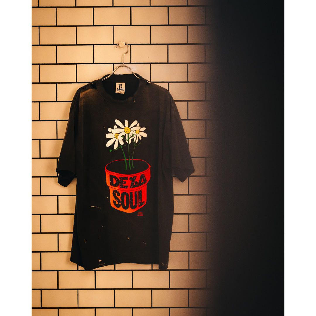 SAINT Mxxxxxx × DE LA SOUL SS TEE DE LA SOUL