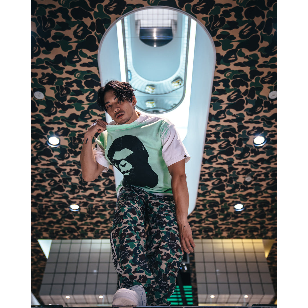 SAINT Mxxxxxx  × A BATHING APE® SS TEE HANDPRINT WHT×GRN