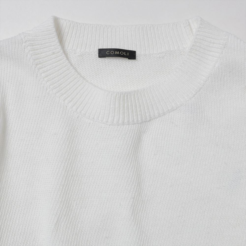 Black crew neck knit