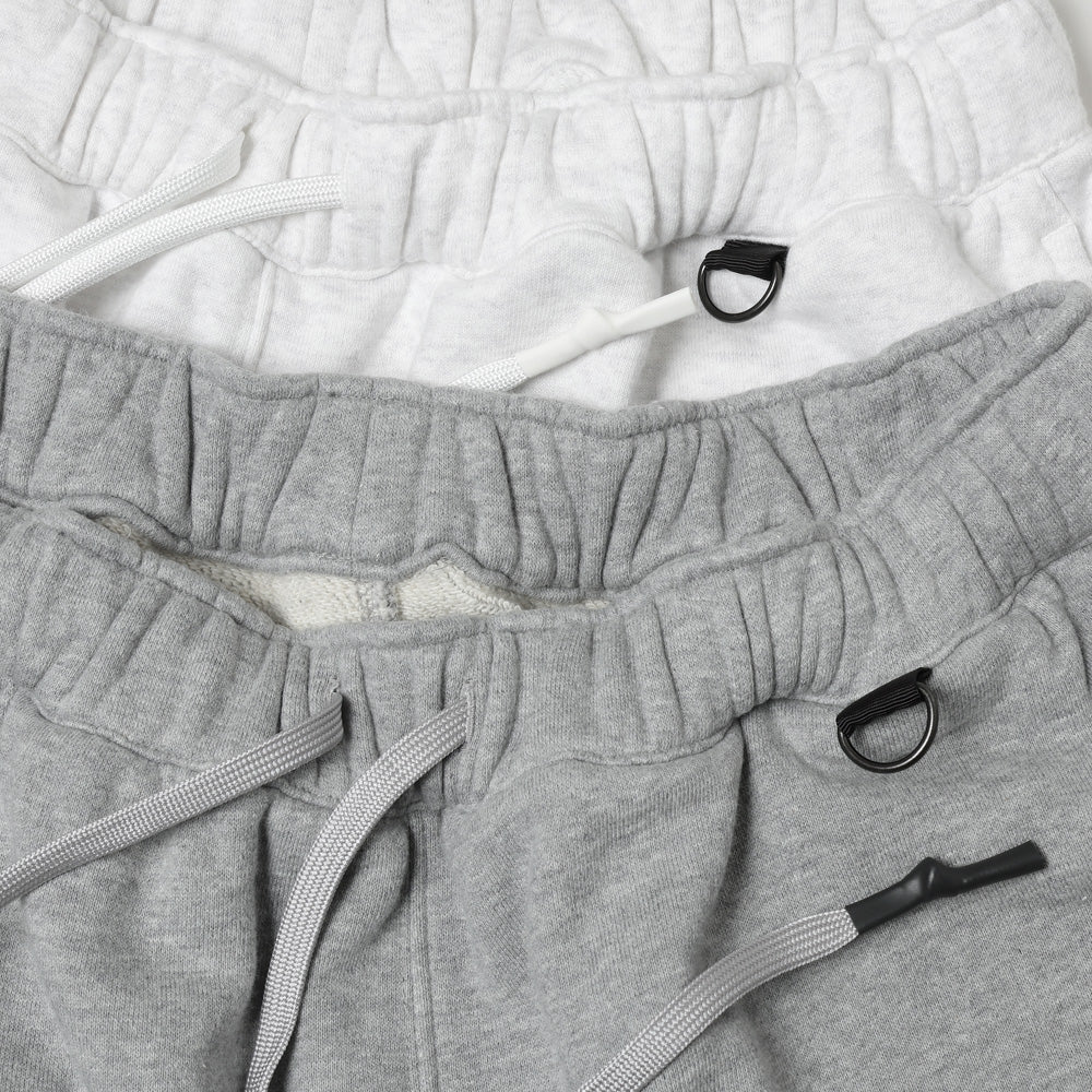 PURE WIDE SWEAT SHORTS