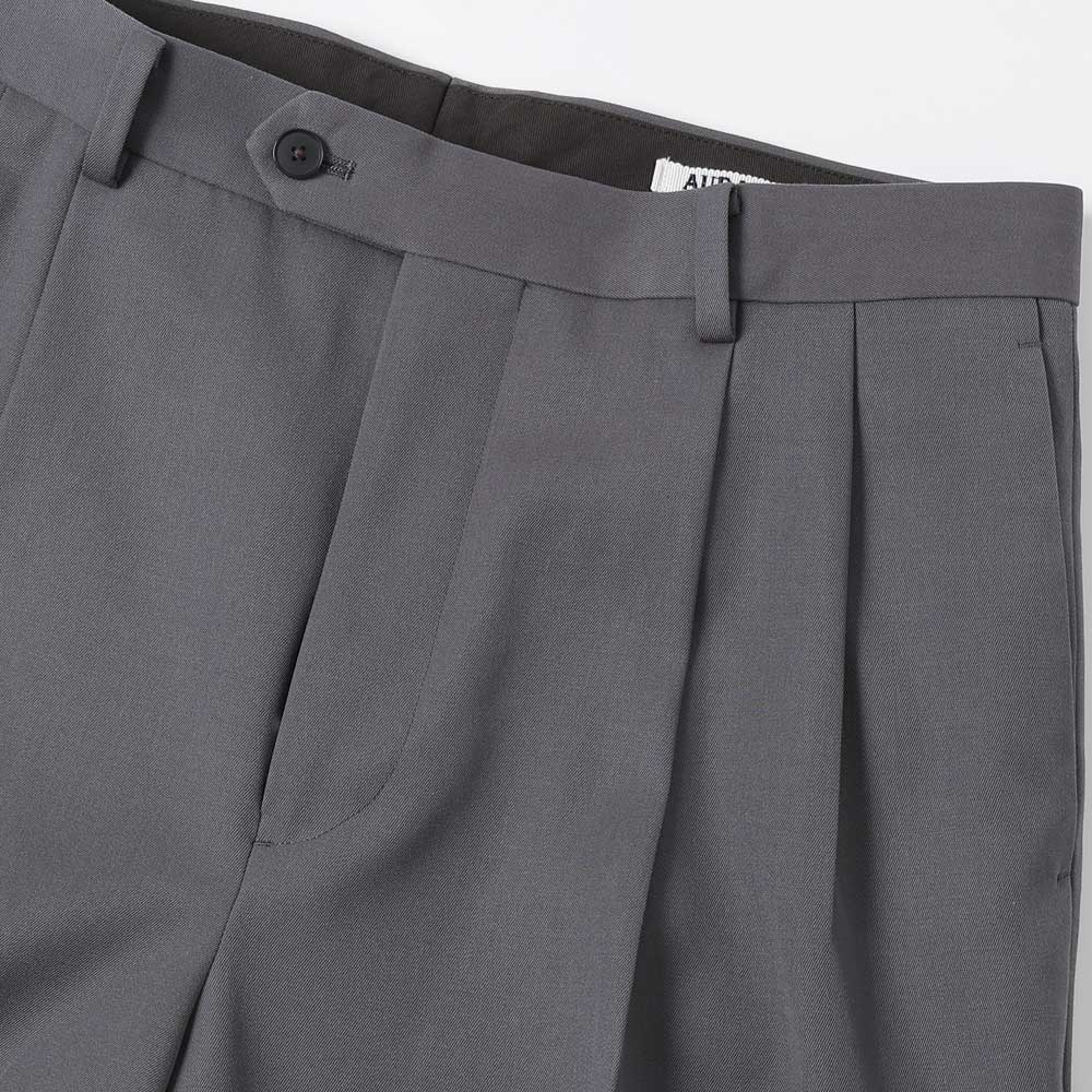 LIGHT WOOL MAX GABARDINE TWO-TUCK SLACKS