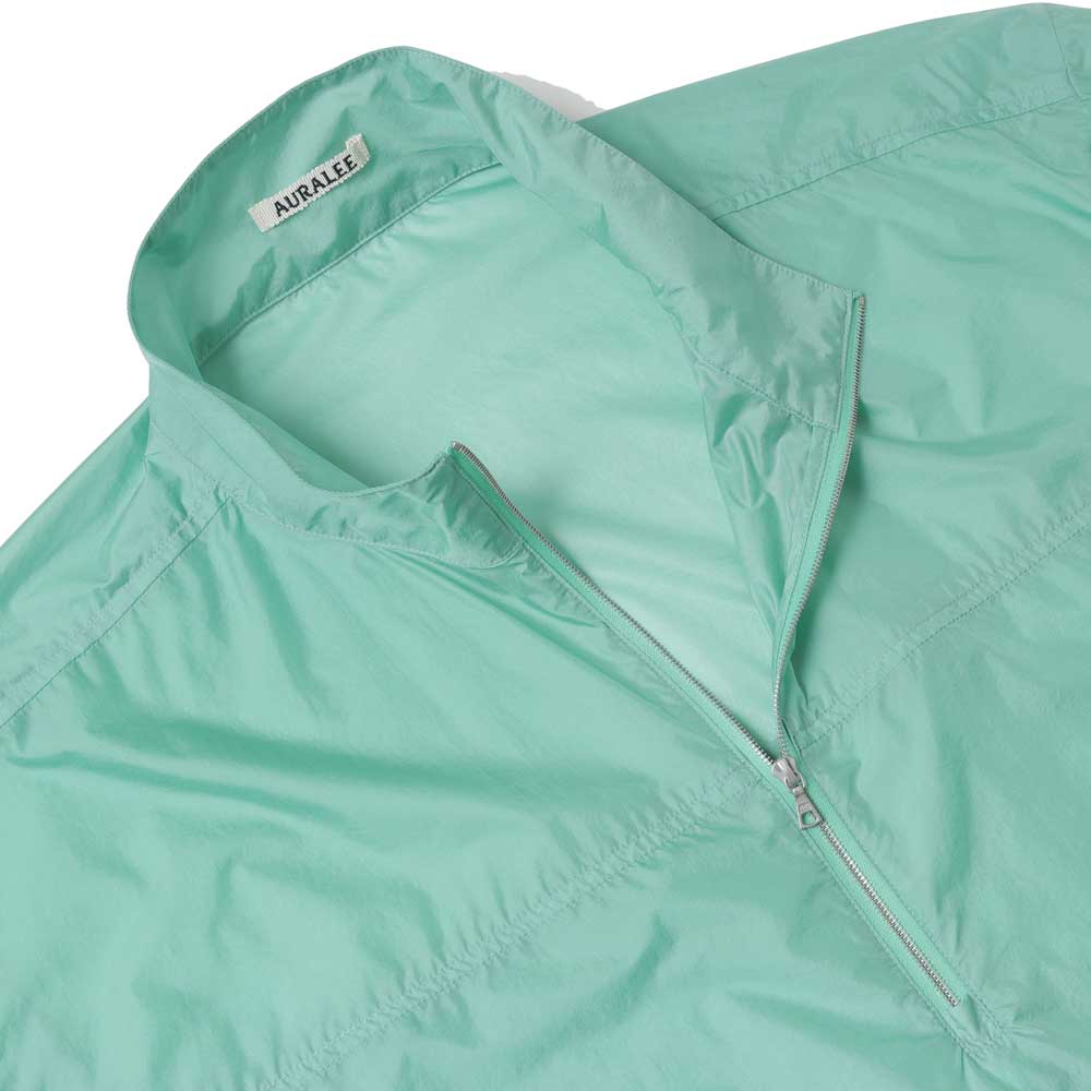 LIGHT SHEER NYLON HALF ZIP P/O