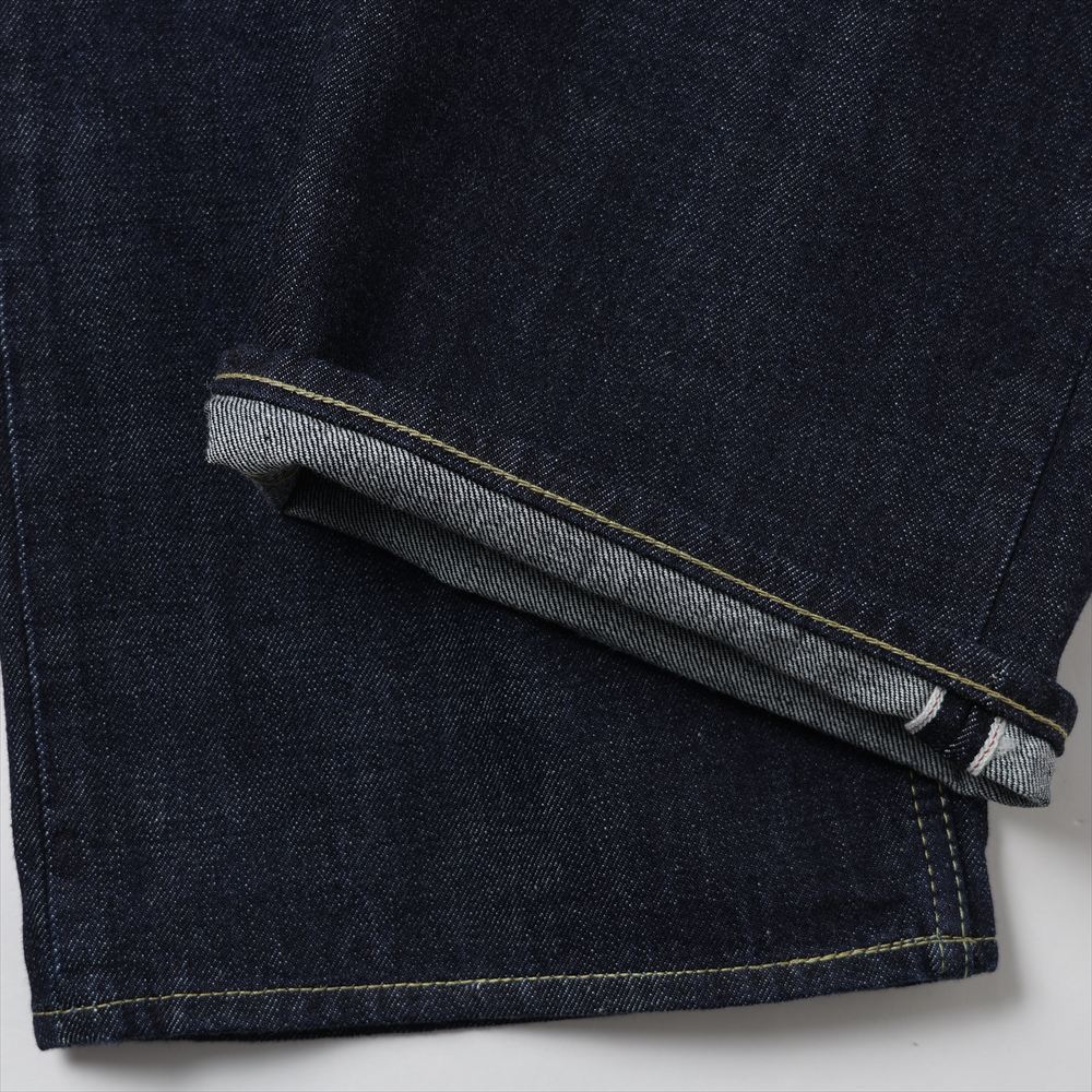 CLEAN CYLINDER FIT JEANS