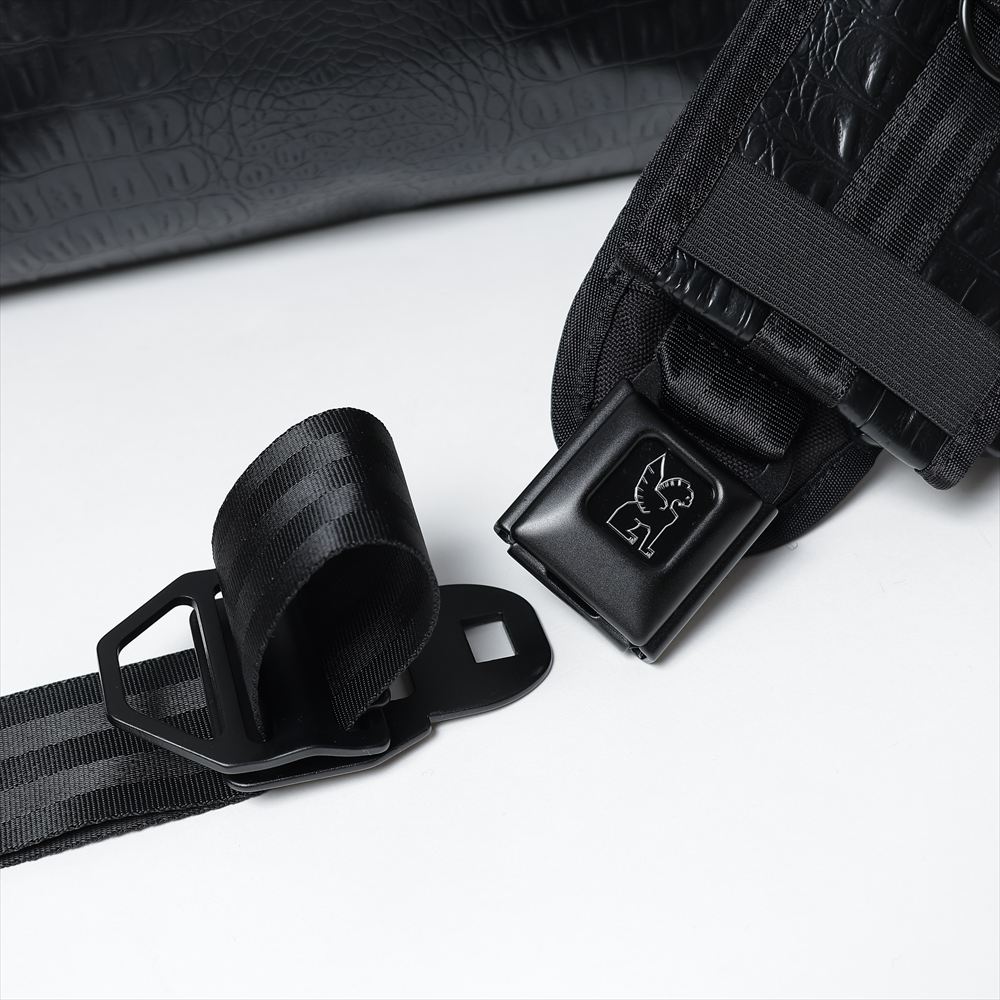 ENGINEERED GARMENTS x CHROME CTZ 24L EG Edition