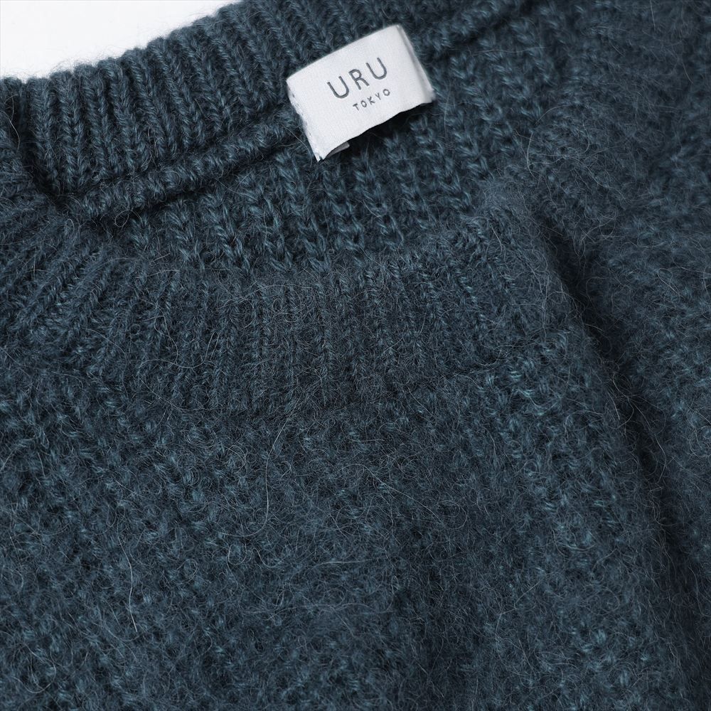 CREW NECK KNIT