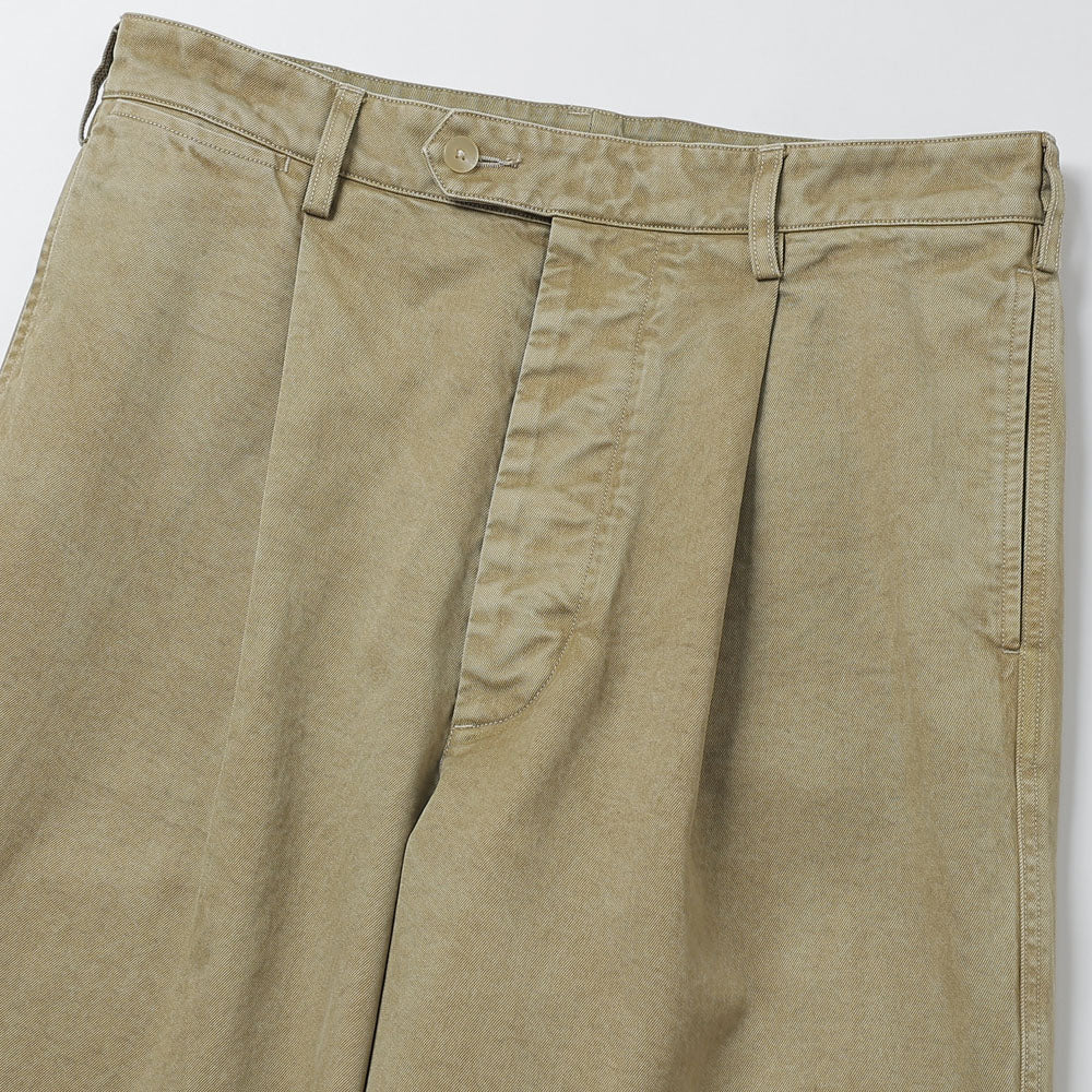 PRODUCT DYED FINX CHINO ONE-TUCK PANTS