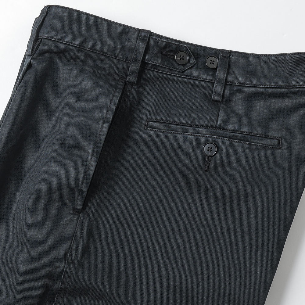 PRODUCT DYED FINX CHINO ONE-TUCK PANTS
