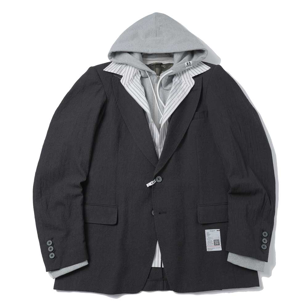 TRIPLE LAYERED BLAZER