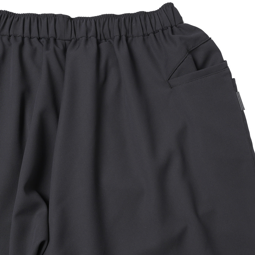 S.F.C(ストライプスフォークリエイティブ)SUPER WIDE PANTS