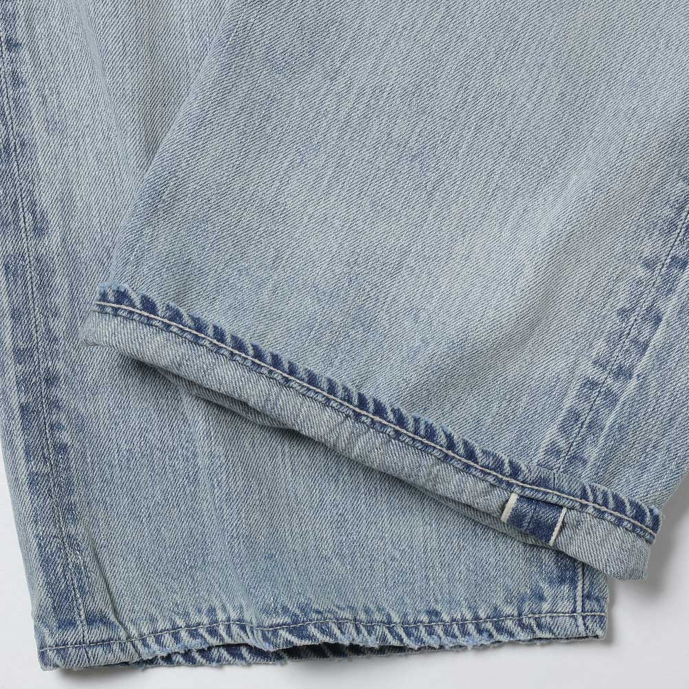 AURALEE) FADED SELVEDGE LIGHT DENIM PANTS (A26SP02DE) | AURALEE