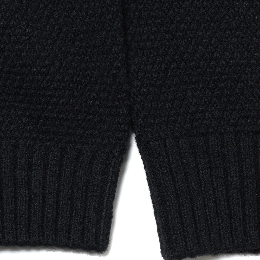LAMBS WOOL CREWNECK SWEATER