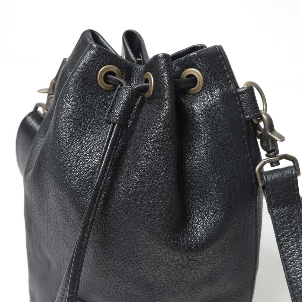 refomed(リフォメッド)CCU LEATHER KINCHAKU BAG (REAC-CCU02