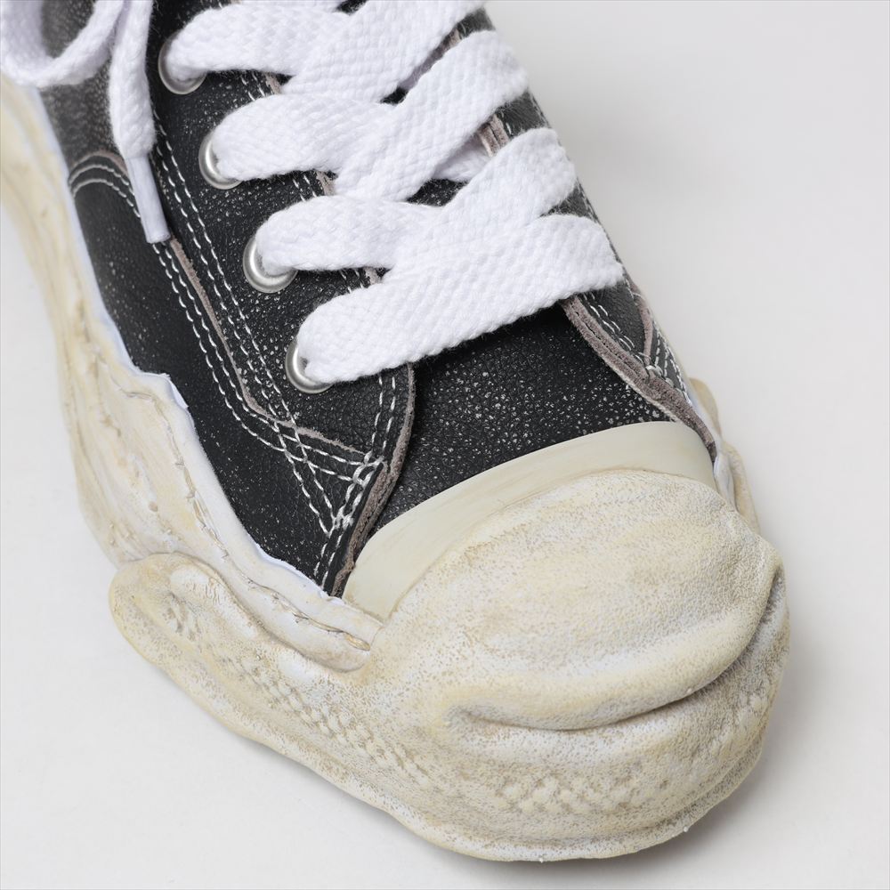 (HANK) OG Sole Shrink Leather Low-top Sneaker BLACK