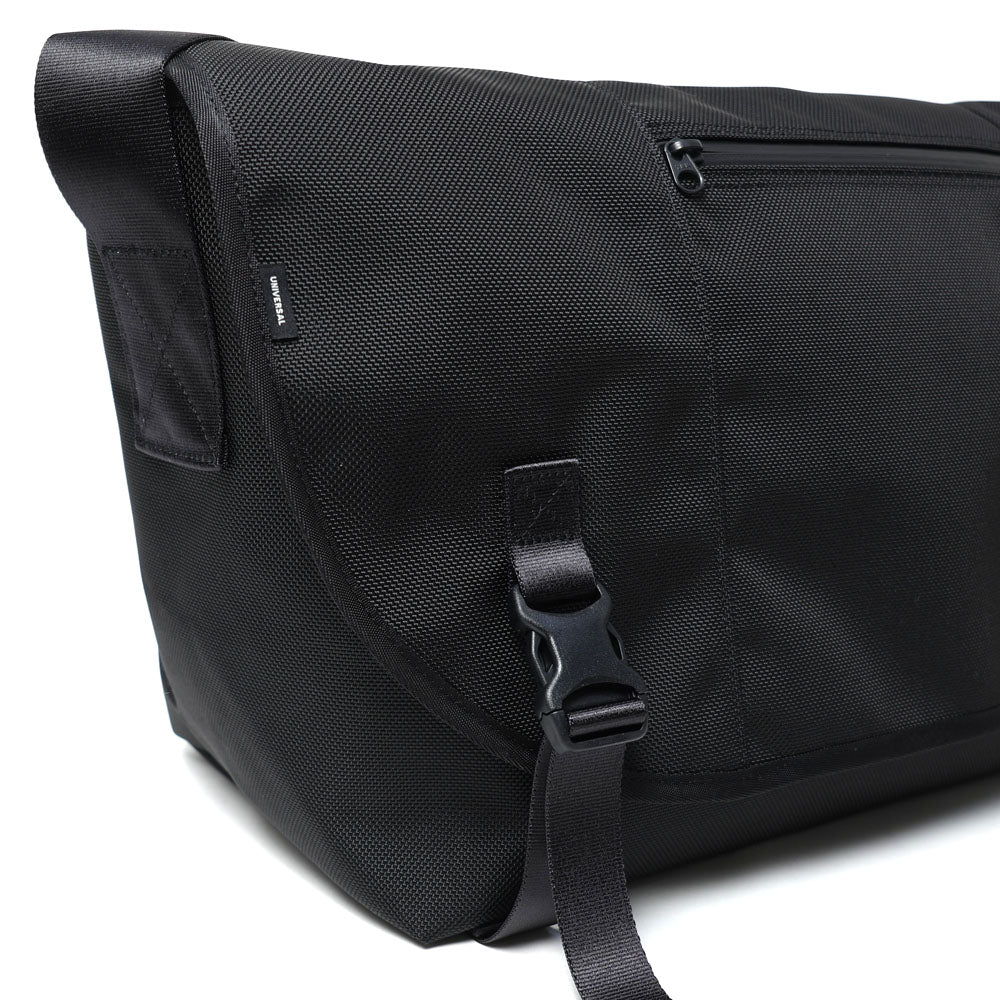UNIVERSAL PRODUCTS (ユニバーサルプロダクツ) NEW MESSENGER BAG 261