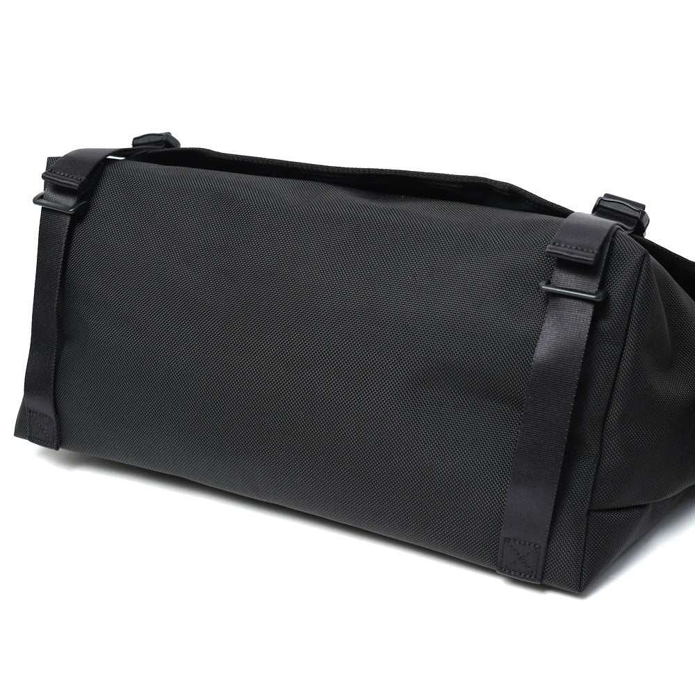 UNIVERSAL PRODUCTS (ユニバーサルプロダクツ) NEW MESSENGER BAG 261
