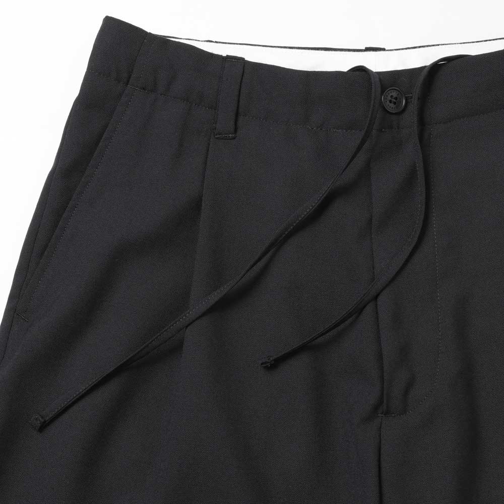 WOOL SHORTS