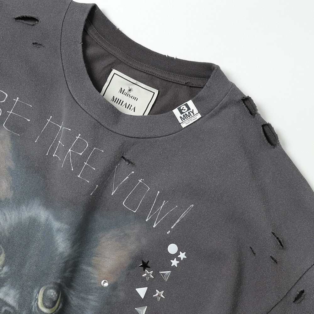 EMBELLISHED DISTRESSED TEE