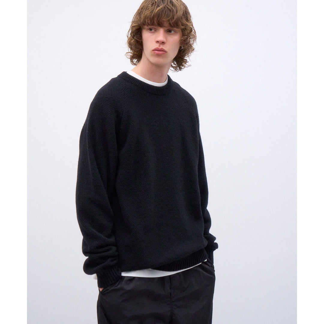 LAMBS WOOL CREWNECK SWEATER
