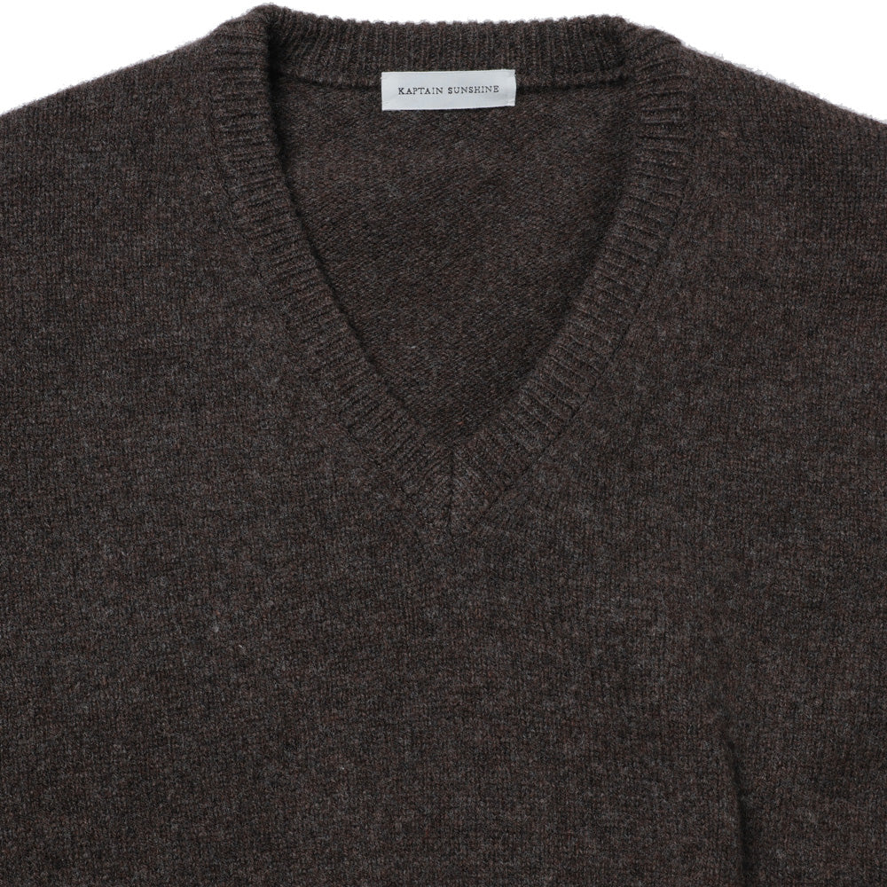 Lambswool V-neck Pullover