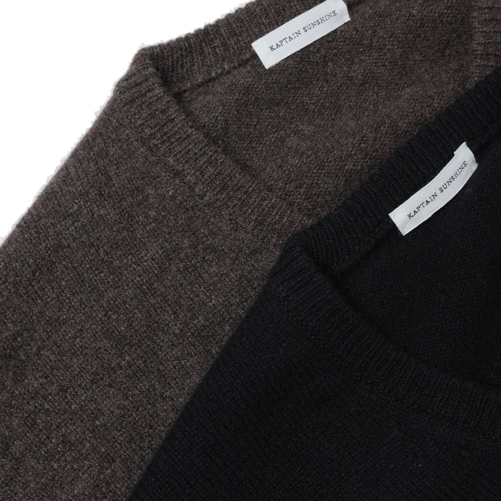 Lambswool V-neck Pullover