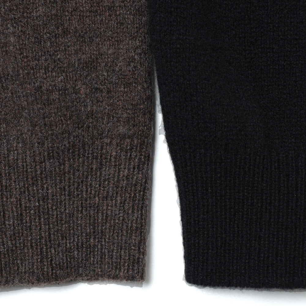 Lambswool V-neck Pullover