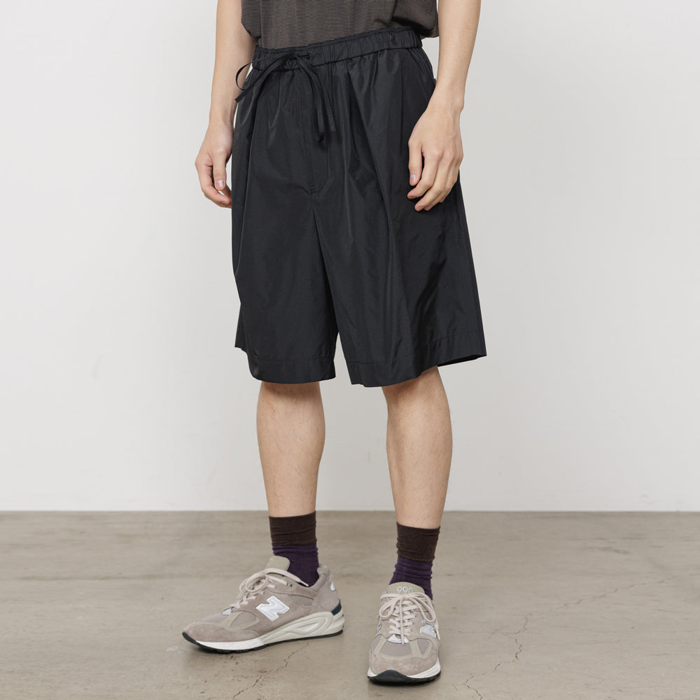 WIDE SHORTS RECYCLED POLYESTER x SILK TAFFETA